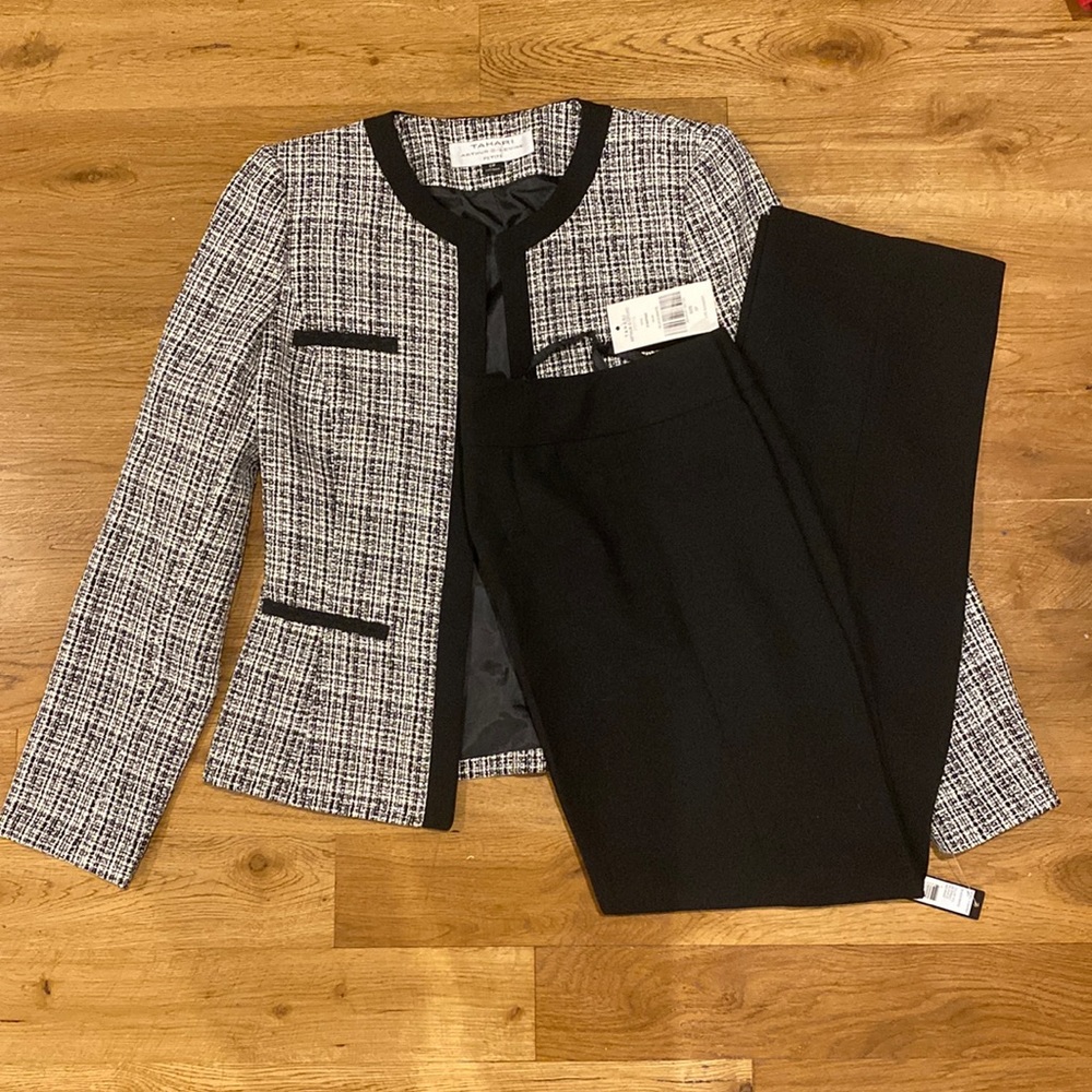 Tahari Suit size 0P